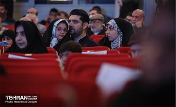 آیین تجلیل از ناشران آثار مادران و همسران شهید 21