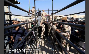 ورودی اتباع خارجی برای ورود به گیت های مرز شلمچه