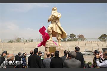 رونمایی از تندیس ابوعلی سینا 14