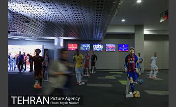 تماشای بازی تیم های ملی ایران و اسپانیا در پردیس سینمایی چارسو  3