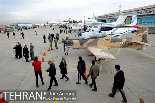 نمایشگاه دستاوردهای هوایی نیروهای مسلح 40