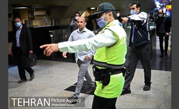 بازدید سخنگوی دولت از طرح استفاده اجباری ماسک در مترو 9