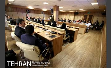 مراسم تکریم امین عارف نیا و معارفه محمد علی کریمی رییس مرکز ارتباطات و امور بین الملل شهرداری تهران 9