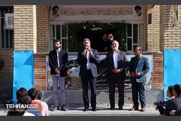 آیین نواختن زنگ بازگشایی مدرسه علامه حلی 13