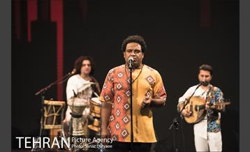 کنسرت آنلاین گروه لیان و جناب خان 6