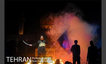 نمایش بزرگ «تنهاتر از مسیح» 43