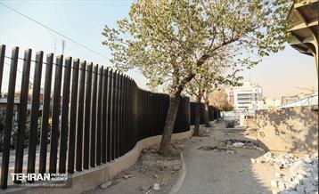 اینجا کارگاهه؛ محوطه سازی حریم تئاتر شهر 13