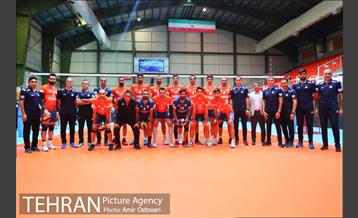 مسابقه والیبال بین ساپیا و عقاب نهاجا 4