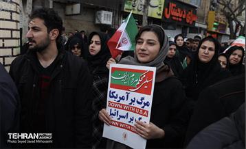 حضور و سخنرانی دکتر علیرضا زاکانی در اجتماع مردم زنجان در مراسم راهپیمایی ۲۲ بهمن 1