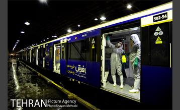 عملیات ضد عفونی کردن مترو تهران 11
