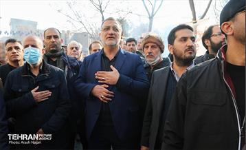 تشییع پیکر شهید گمنام در منطقه ۱۰