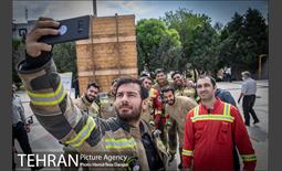 | مالتی مدیا | استاده ام چو شمع