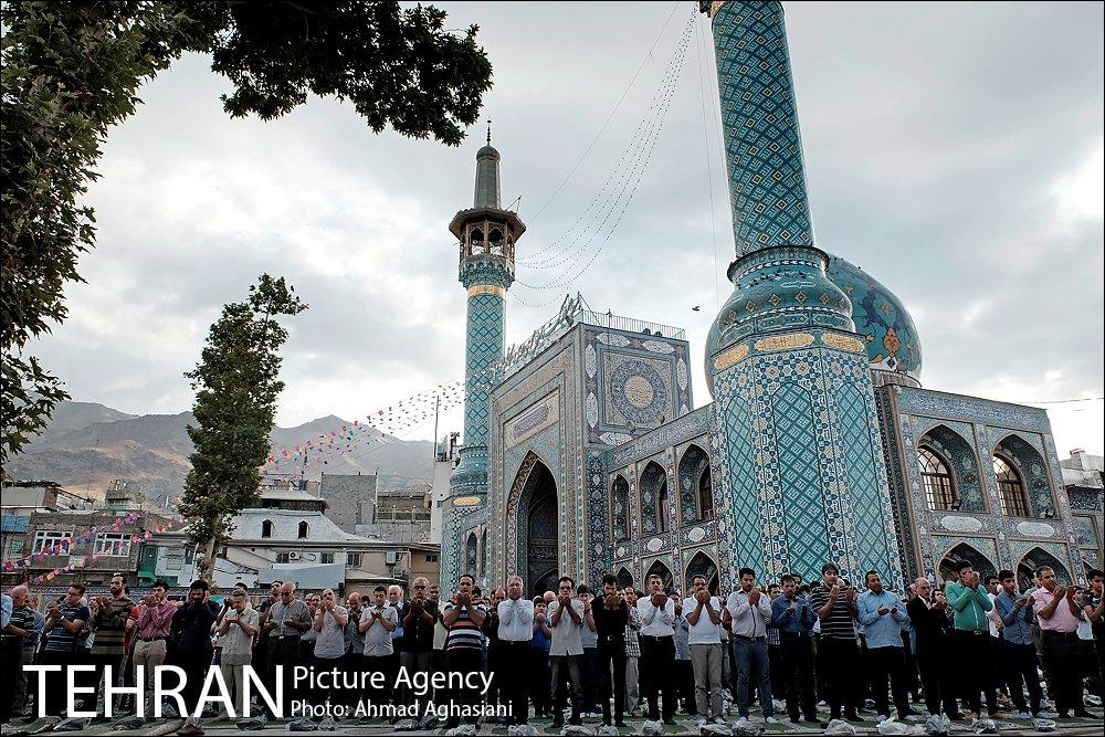 نماز عید فطر در امامزاده صالح(ع) 12