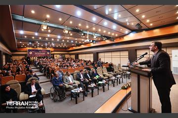 دیدار صمیمانه شهردار تهران با کارکنان شهرداری منطقه ۵