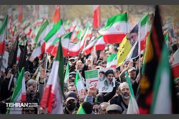 تشییع پیکر شهدای حملات آمریکایی-صهیونیستی 21