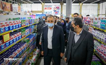 بازدید شهردار تهران از فروشگاه شهروند و میادین میوه تره بار 19