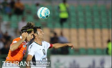 دیدار صبای قم و سایپا در لیگ برتر فوتبال 12