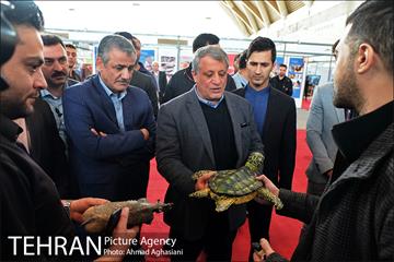 بازدید رئیس شورای شهر تهران از نمایشگاه بین المللی پسامد، بازیافت 34