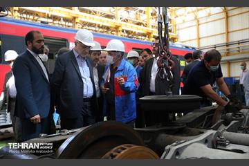 بازدید شهردار تهران از کارخانه واگن سازی 8