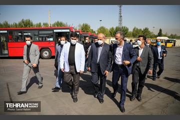 بازدید اعضای شورای شهر از مرکز اورهال سامانه شماره 2 اتوبوسرانی 33
