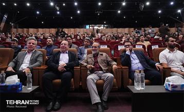 آئین تجلیل از پرستاران فعال در جنگ 12 روزه تحمیلی 68