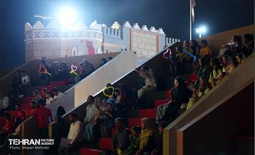 سرزمین تمدن‌های برج میلاد 16