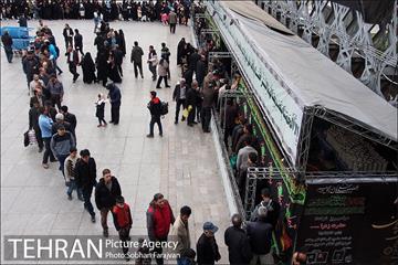 آیین سنتی " سمنوپزان" در میدان امام حسین (ع) 22