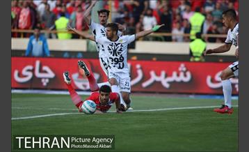 دیدار پرسپولیس و راه آهن در لیگ برتر فوتبال 24