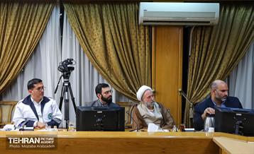 سی و یکمین جلسه شورای ساماندهی توسعه و گسترش مساجد شهر تهران 13