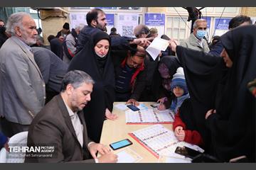 انتخابات 1402 در مسجد لرزاده 13