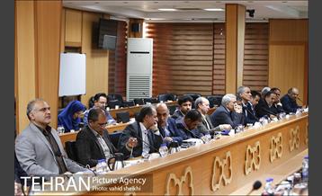 جلسه شورای معاونین ،مدیران عامل سازمان ها،شرکت ها وموسسات و شهرداران مناطق 22گانه  3