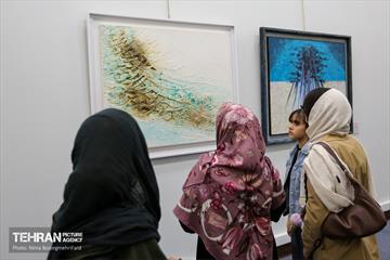 افتتاح دومین نمایشگاه «بی‌انتهاتر از عشق»