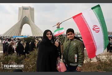 راهپیمایی ۲۲ بهمن در تهران - 3 8