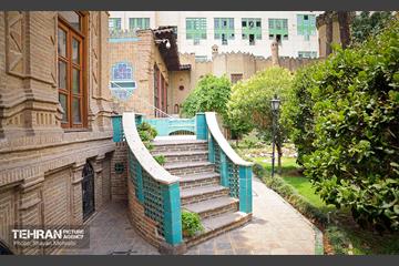 خانه مقدم 71