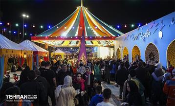 ویژه برنامه «مهمونی شهر» در باغ‌راه حضرت زهرا(س) - 3 51