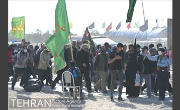 حضور دکتر قالیباف در پیاده‌روی اربعین، از نجف تا کربلا 5