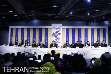 نشست خبری فیلم لباس شخصی 12