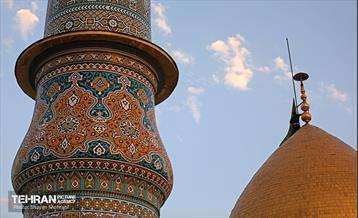 اهتزاز پرچم حرم سیدالشهدا(ع) بر فراز گنبد حرم عبدالعظیم حسنی(ع) 25