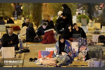 احیای شب بیست‌ویکم ماه رمضان در بهشت زهرا(س) 60
