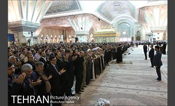 مراسم تجدید میثاق کارکنان شهرداری تهران با آرمان های امام راحل 13