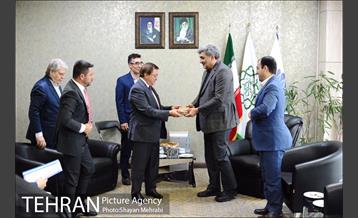 دیدار محمت دومان دبیرکل سازمان شهرهای متحد با پیروز حناچی شهردار تهران 9