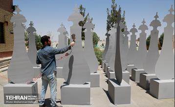 مراحل ساخت المان های نمایشگاه نشان عاشقی