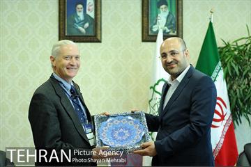 دیدار میهمانان خارجی حاضر در اجلاس جهانی شوراها و شهرداران با رییس مرکز ارتباطات و امور بین الملل شهرداری تهران 14