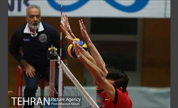 دیدار تیم های والیبال پارسه تهران و عمران ساری