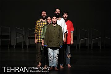 نمایش شیهیدن 2