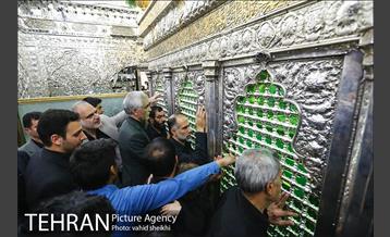 حضور شهردار در بین عزاداران امام حسین(ع)در حرم حضرت عبدالعظیم حسنی 9