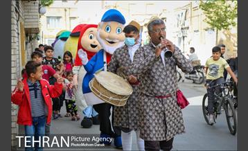 کارناوال عروسکی منطقه ۱۲