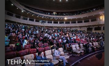 جشن بوی کاغذ رنگی 11