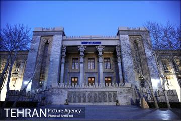 میدان مشق 4