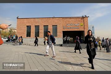 ایستگاه مترو دادمان 20